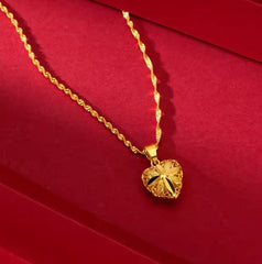 18K Gold Plated Heart Necklace – A Spark of Elegance & Emotion